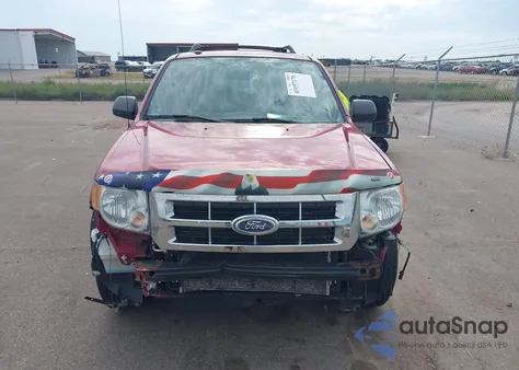 2011 Ford Escape Limited z USA, uszkodzony, nr VIN 1FMCU9EG7BKB59631